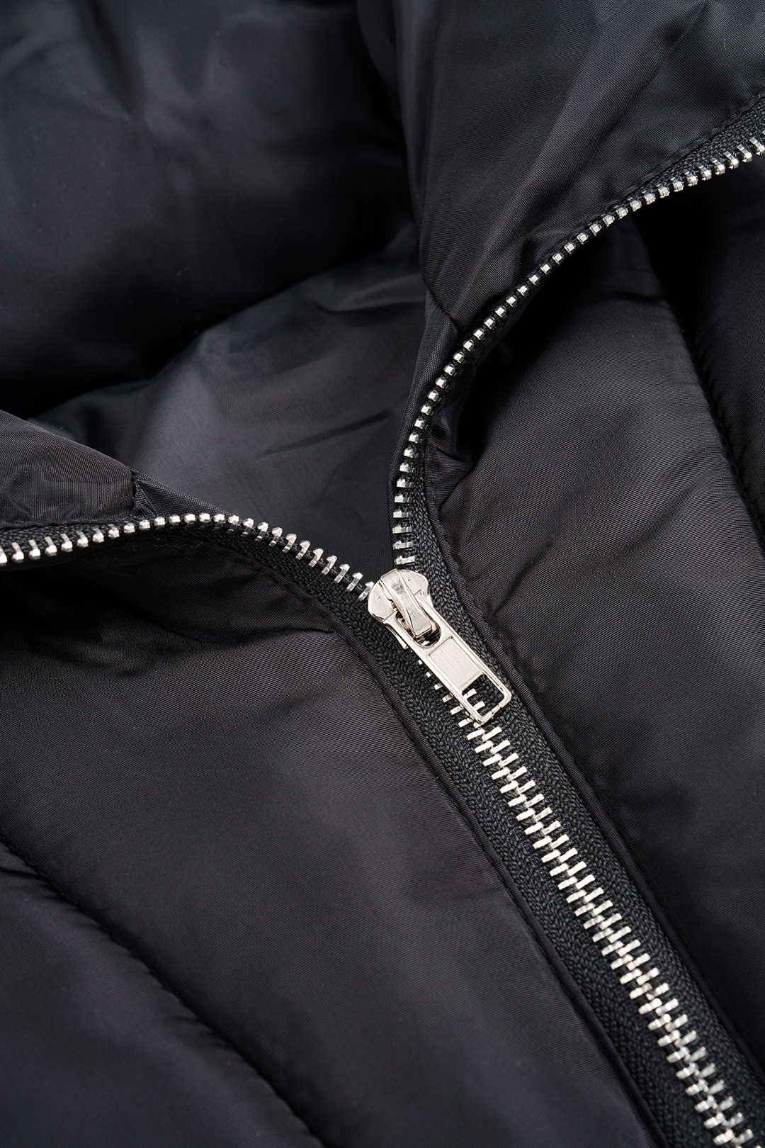 Puffer crop jacket