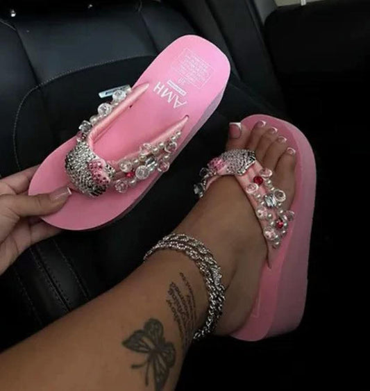 Hello Kitty Sandals